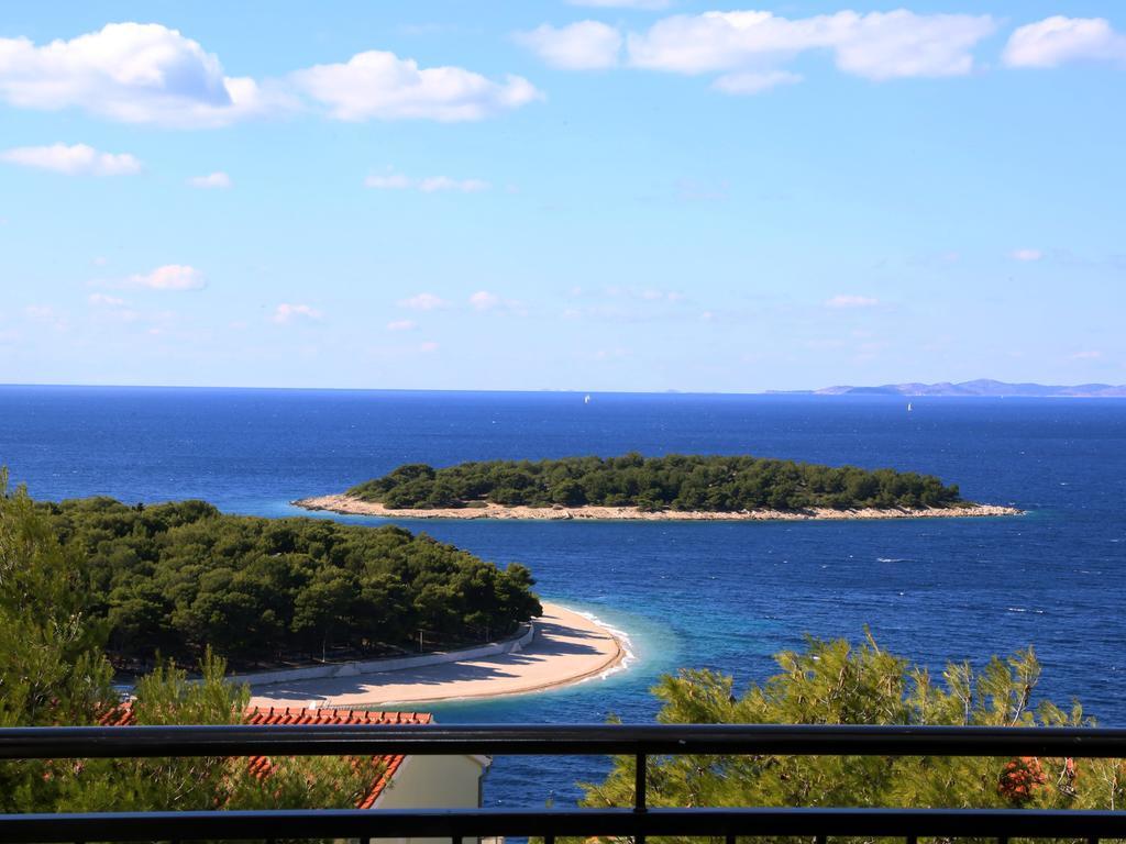 Lovely Apartment With Beautiful Pool Primošten Zewnętrze zdjęcie